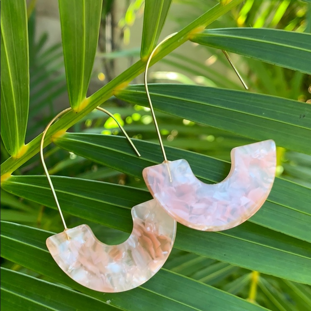 🔥Acrylic Pendant Earrings